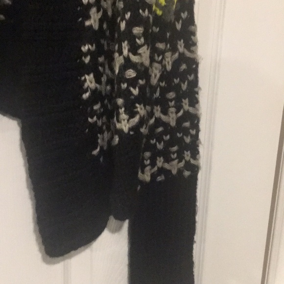 J&J MultiColor Long Sleeve Comfy Sweater - Picture 4 of 13